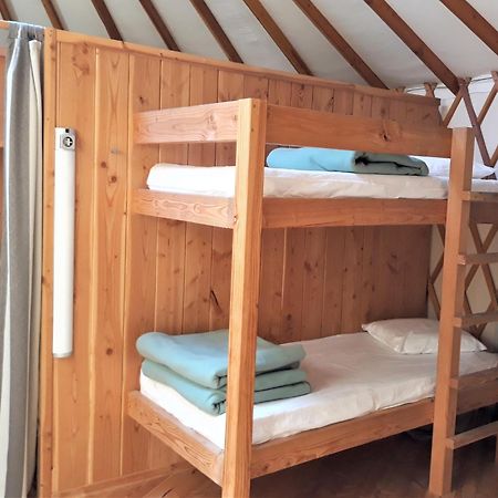 Camping Le Pre Saint-Andre Souvignargues Δωμάτιο φωτογραφία