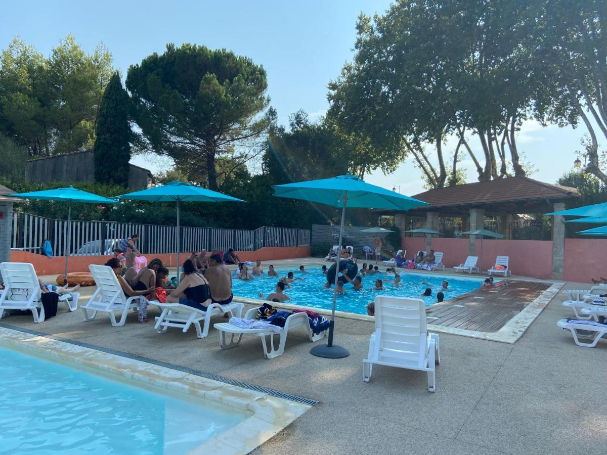 Camping Le Pre Saint-Andre Souvignargues Εξωτερικό φωτογραφία
